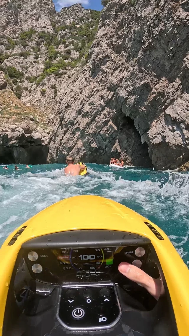 The ocean under your command.To be featured tag @seabob_official and use #SEABOB#SEABOBF9 #seatoys #yachttoys #watertoys #waterscooter #lifestyle #bucketlist