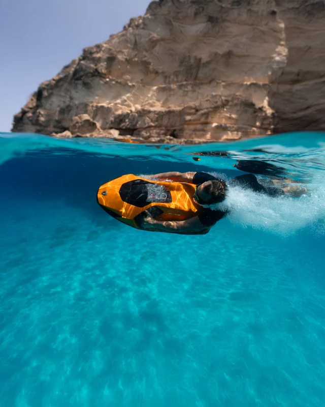 Dominate the depths, own the horizon - with the SEABOB for Automobili Lamborghini.

To be featured tag @seabob_official and use #SEABOB

#AutomobiliLamborghini #justbreaklimits