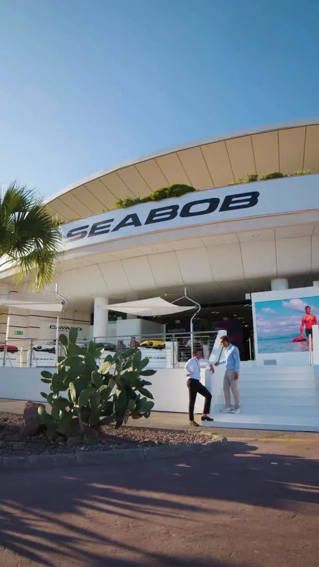 Where luxury meets power. SEABOB F9 in motion - Design by Studio F. A. Porsche.
 
To be featured use #SEABOB
 
#SEABOBF9 #seatoys #yachttoys #watertoys #waterscooter #lifestyle