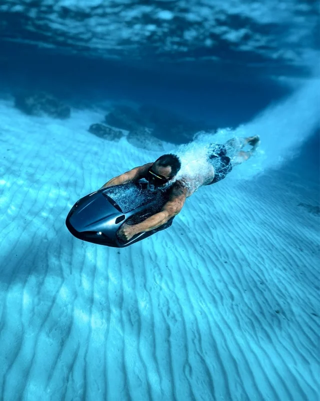 Below the surface, the world transforms. Where silence feels like freedom.

Weightless, infinite, and utterly captivating – the ocean as it was meant to be experienced.

Down here, the world slows down… and the freedom begins.

#SEABOB #PorscheDesign #waterscooter #watertoys