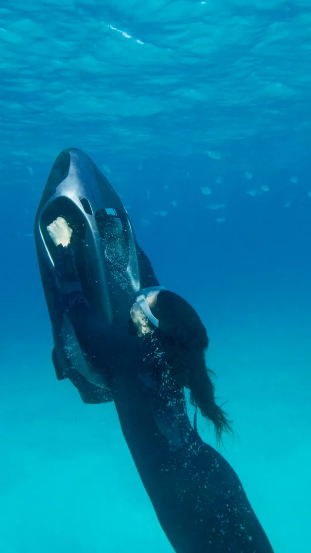 In the water, everything aligns – the moment, the motion, the F9.Each glide feels smooth, controlled and beautifully light.#SEABOB #PorscheDesign #waterscooter