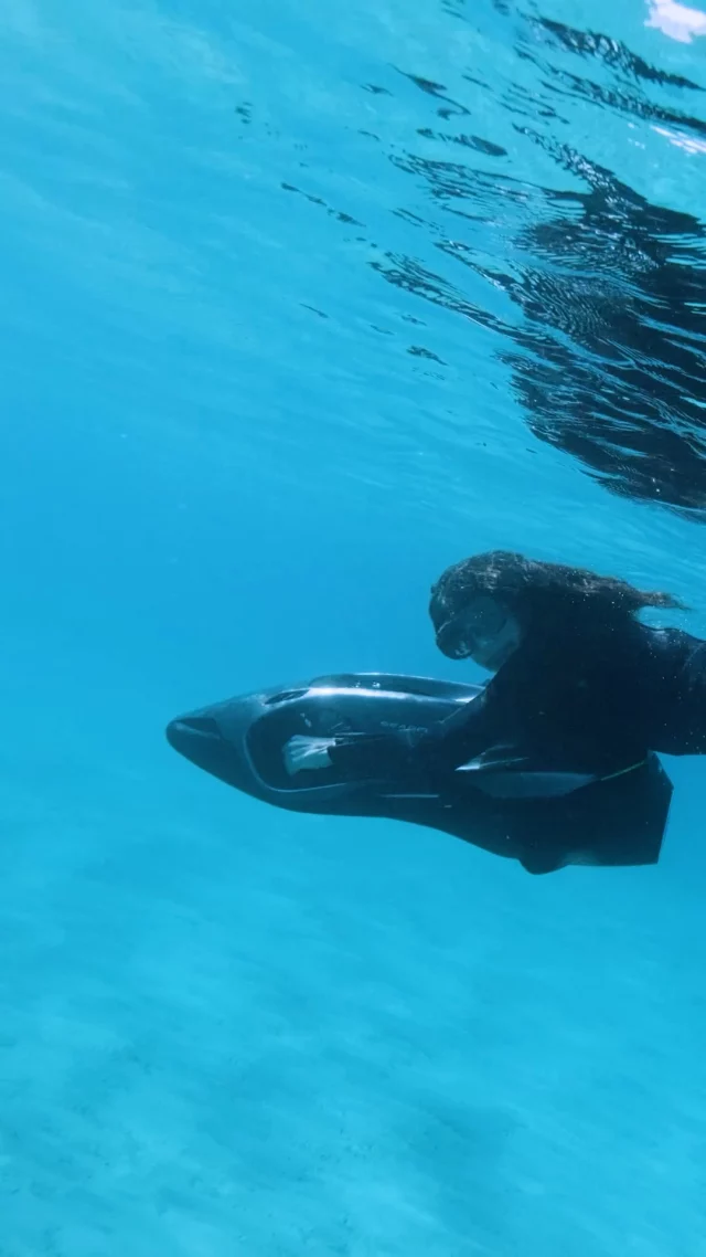 Into the blue – where freedom feels weightless.

Glide effortlessly through the water, feel the power at your fingertips and discover every corner at your own pace.

#SEABOB #PorscheDesign #yachttoys #waterscooter