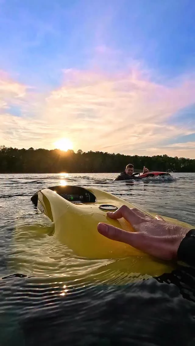 Golden light. Endless water. The best companion.
�With SEABOB, every sunset becomes a moment you’ll never forget.

#SEABOB #PorscheDesign #yachttoys #sunset