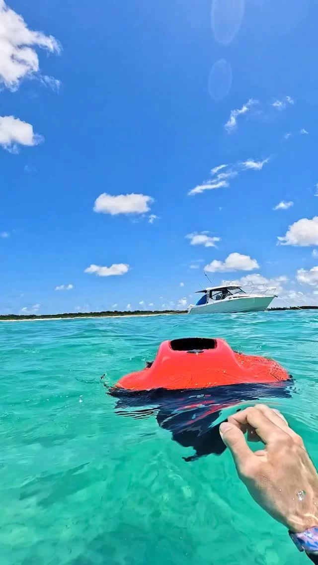 This is your chance to experience SEABOB firsthand.

Join the Lakes & Oceans Tour traveling across America with 30+ stops where you can discover, experience and test ride SEABOB.

Check out the tour timeline and visit us at one of our tour stops across the USA.

#SEABOB #LakesAndOceansTour #waterscooter #watertoys #america