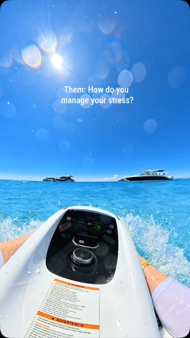 This and no worries.

Sometimes, the best escape is the ocean.

#SEABOB #waterscooter #watertoys #yachttoys #boatday
