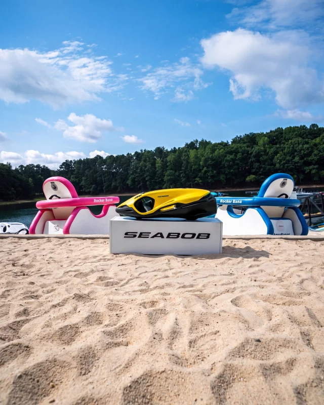 Create memories beyond the surface.

#SEABOB #waterscooter #AquaBanas #boatday