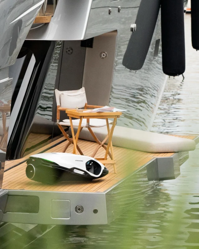 SEABOB in the heart of Monaco.

Extraordinary yachts, stunning views and the unmistakable atmosphere of the Monaco Yacht Show.

23 - 26 Sept. 2026
Port Hercule | QA7

#SEABOB #MYS26 #monacoyachtshow #superyachts #waterscooter