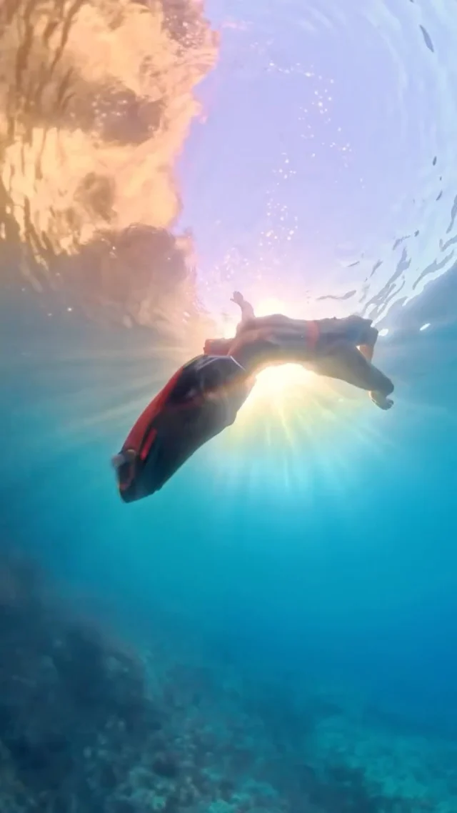 Moments like this >>>

#SEABOB #watertoys #waterscooter #bucketlist