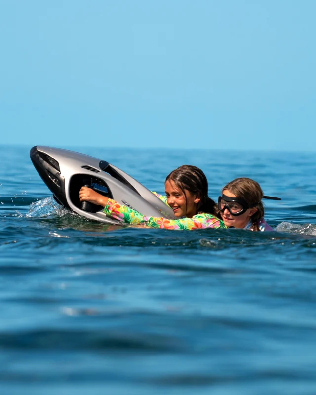 Small riders. Big fascination.

Some experiences are made to be shared early in life.

@teamscoutboats 

#SEABOB #boating #waterscooter #watertoys