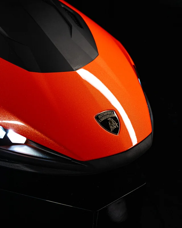 Two brands. One clear vision. 

Shaped by precision, innovation and a shared passion for exceptional design.

SEABOB x Automobili Lamborghini

#SEABOB #AutomobiliLamborghini #justbreaklimits #waterscooter #yachttoys