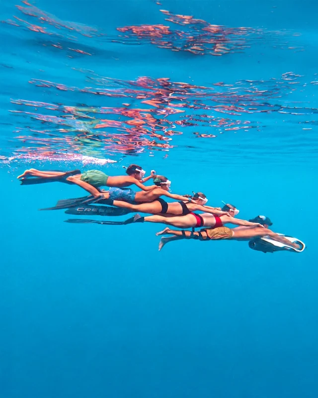 Magical family moments.

Powered by the ocean, elevated by SEABOB.

@bucketlistfamily

#waterscooter #SEABOB #dolphins #watertoys #bucketlist